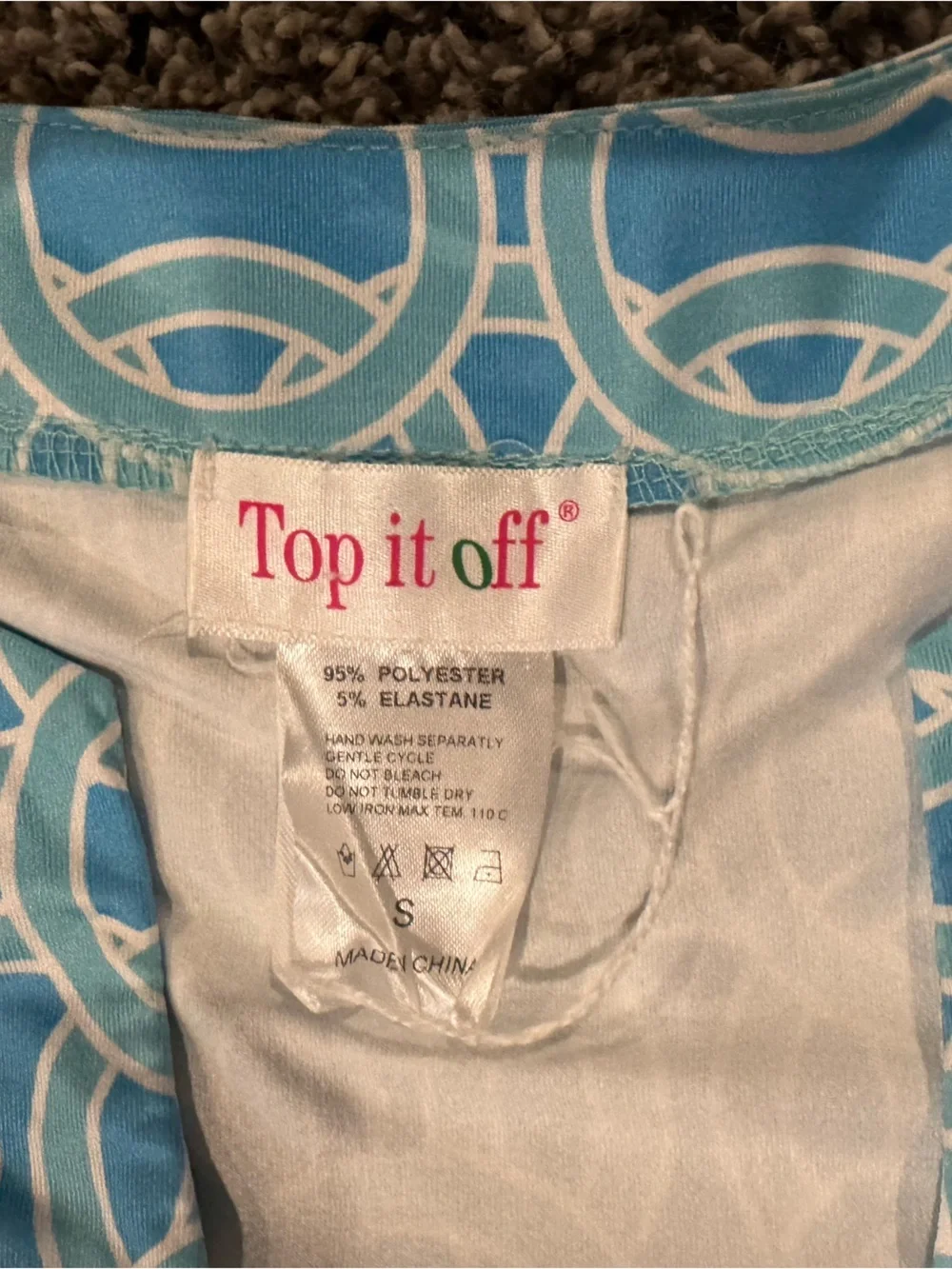 Top It Off Blue Patterned shift dress - Picture 4 of 5